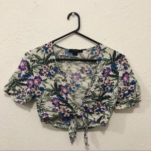 Tropical flower print front tie crop top.